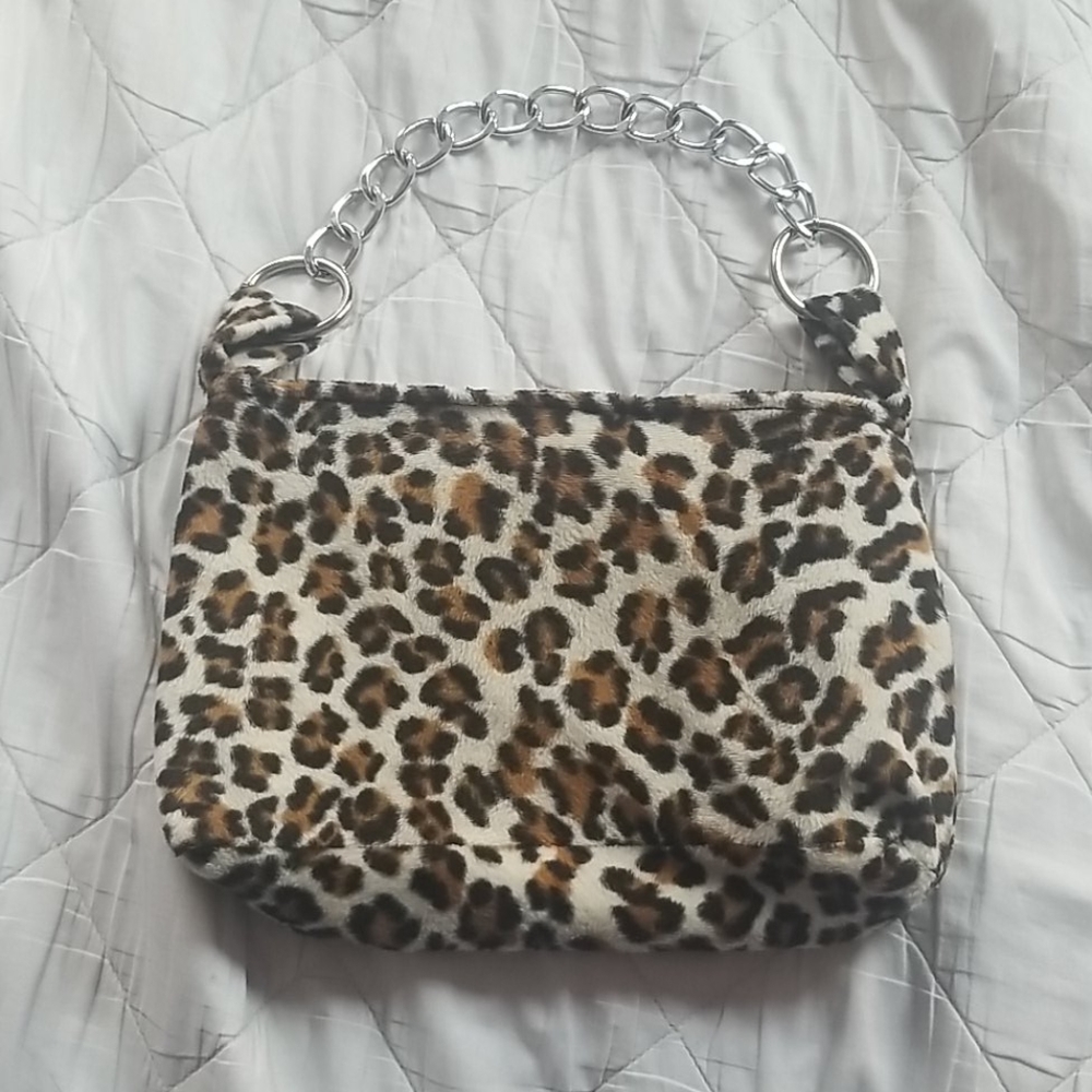 Leopard purse